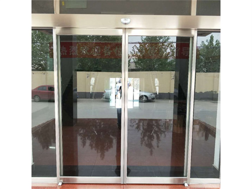 玻璃感应门